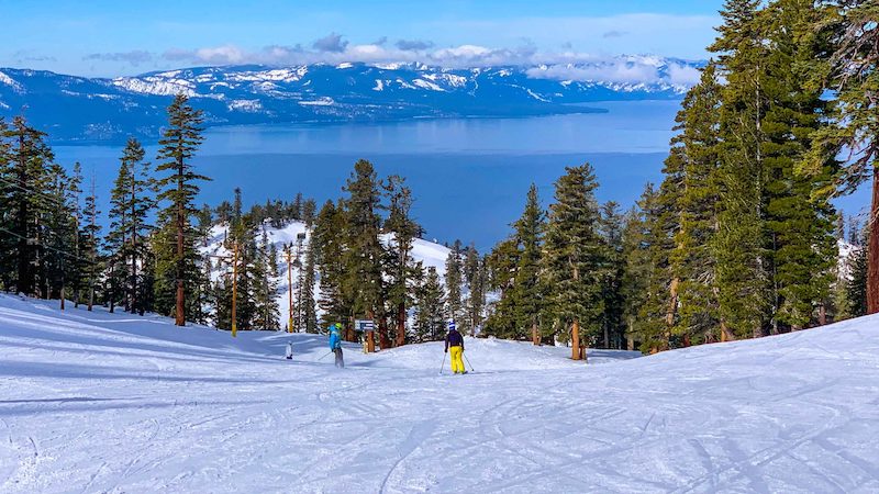 Esqui em Lake Tahoe na Califórnia