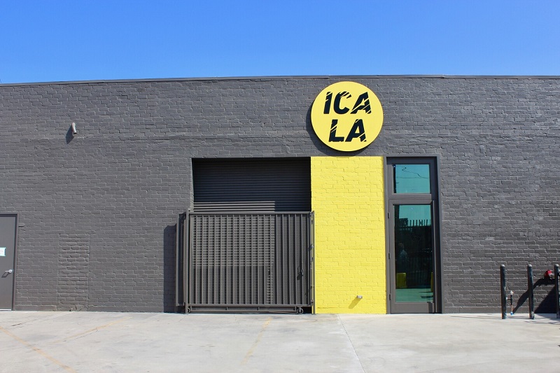 Fachada do Instituto de Arte Contemporânea em Los Angeles