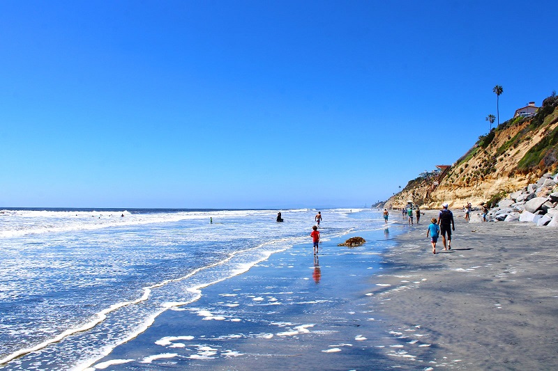 Praia Moolight Beach em San Diego